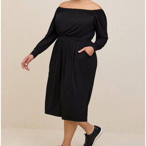 NEW TORRID Dress Midi Size 2X Pockets‎ Off Shoulder Supersoft Long Sleeve Black